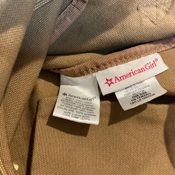 American Girl Canvas travel crossover shoulder backpack brown like new. - Picture 3 of 7